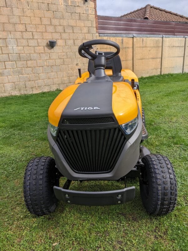 NIEUW Stiga Epower zitmaaier 384e met opvang (mulch mogelijk)