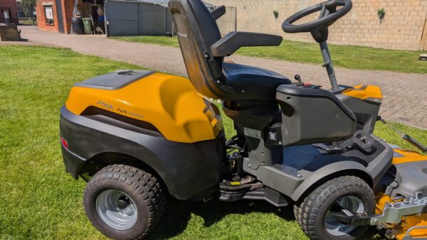 ZGAN Stiga Park 740PWX frontmaaier 4WD 100cm  mulchmaaidek - Afbeelding 4